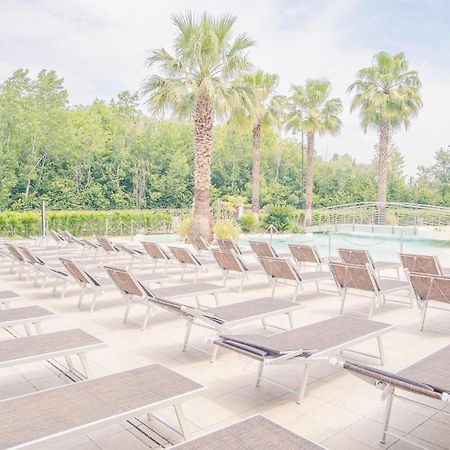 Relais Du Lac Village - Italian Homing ديسينسانو ديل غاردا المظهر الخارجي الصورة