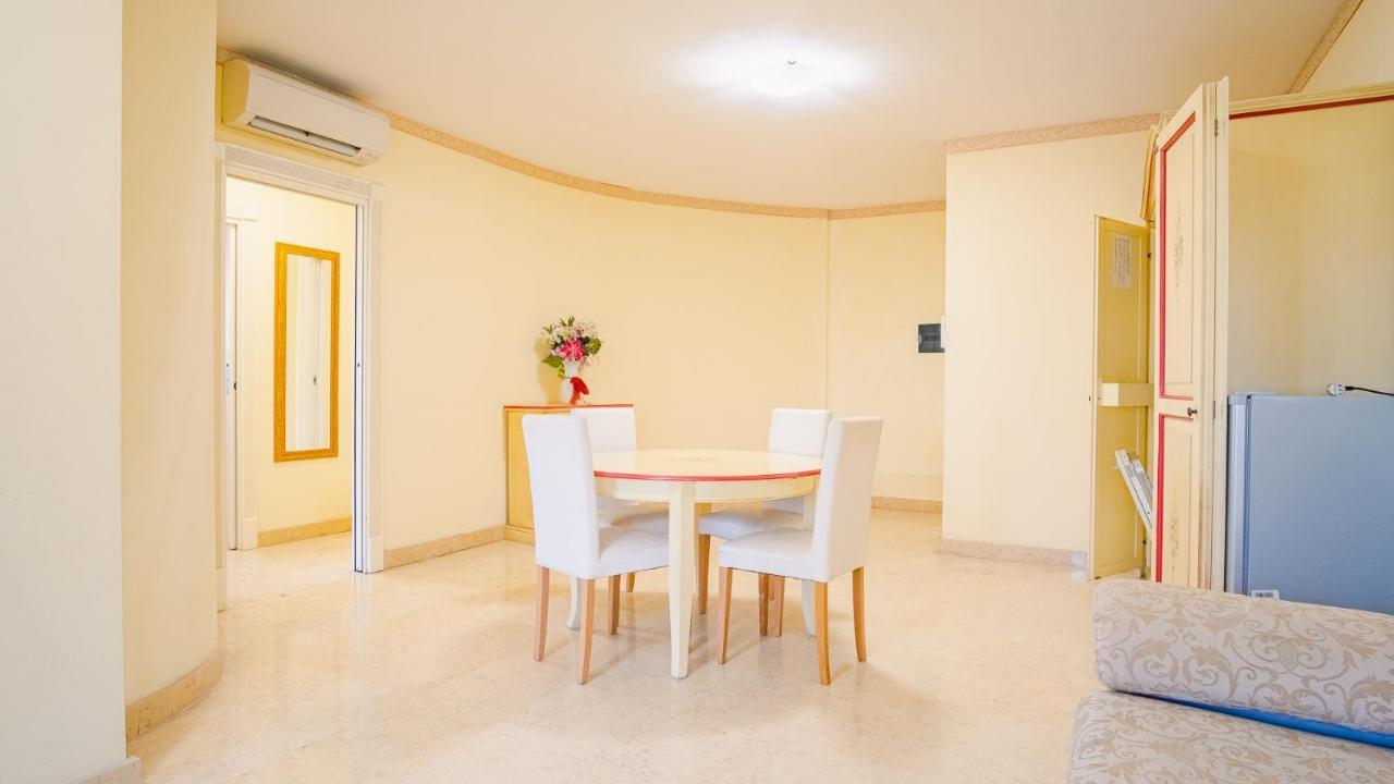 Relais Du Lac Village - Italian Homing ديسينسانو ديل غاردا المظهر الخارجي الصورة