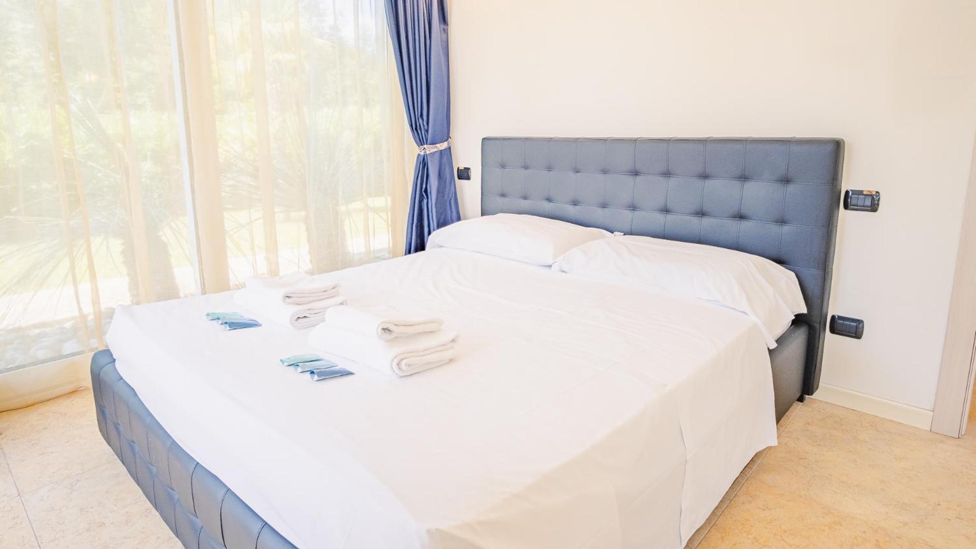 Relais Du Lac Village - Italian Homing ديسينسانو ديل غاردا المظهر الخارجي الصورة
