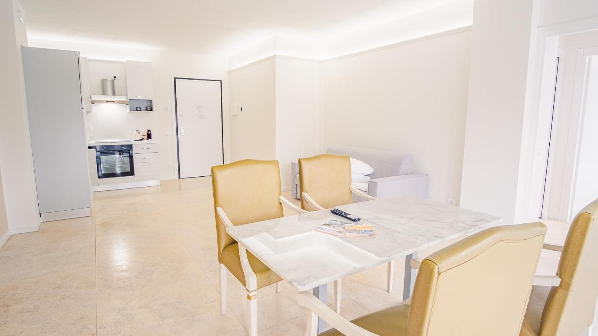 Relais Du Lac Village - Italian Homing ديسينسانو ديل غاردا المظهر الخارجي الصورة