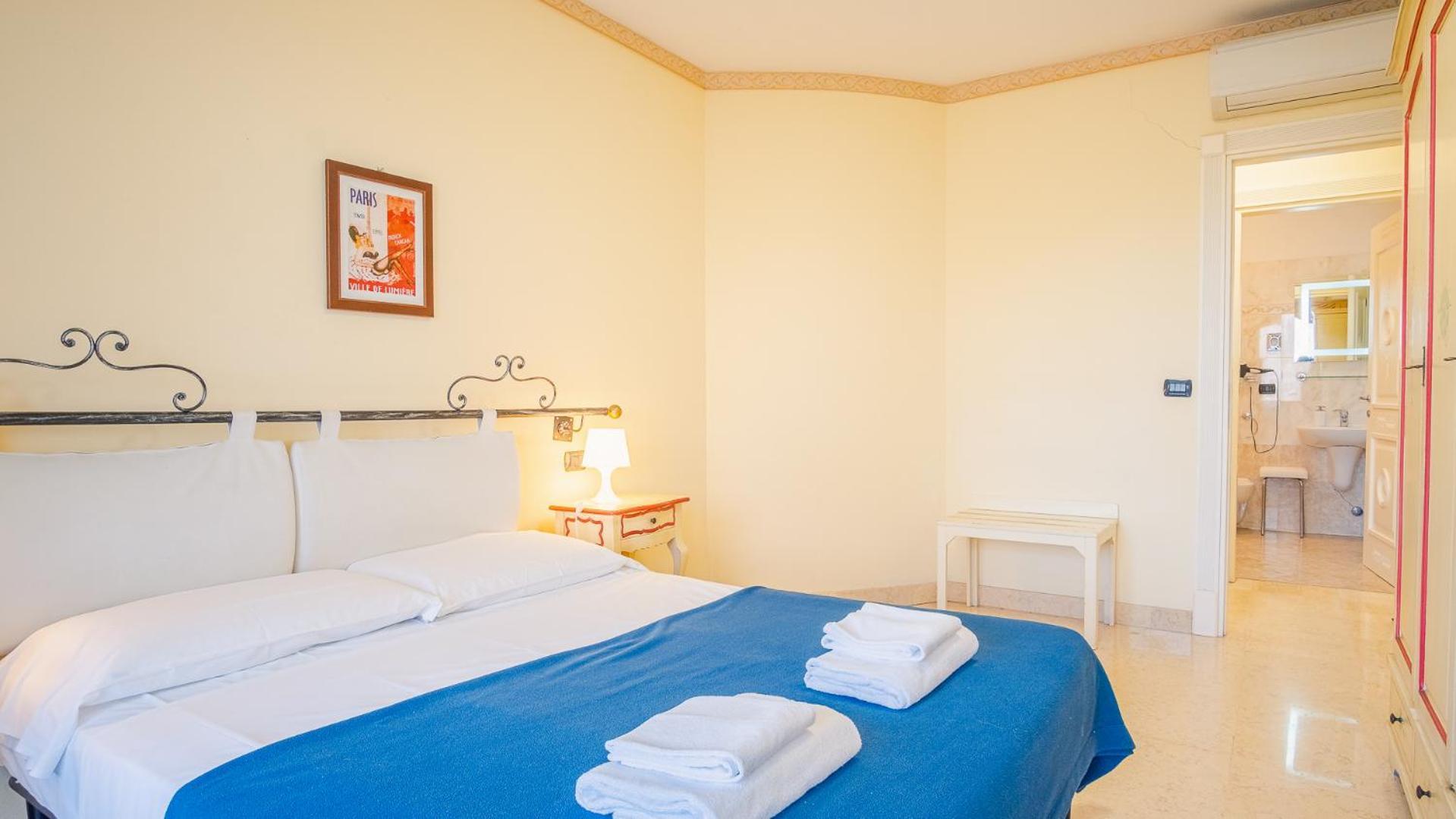 Relais Du Lac Village - Italian Homing ديسينسانو ديل غاردا المظهر الخارجي الصورة