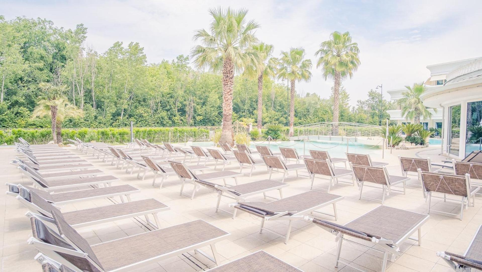 Relais Du Lac Village - Italian Homing ديسينسانو ديل غاردا المظهر الخارجي الصورة